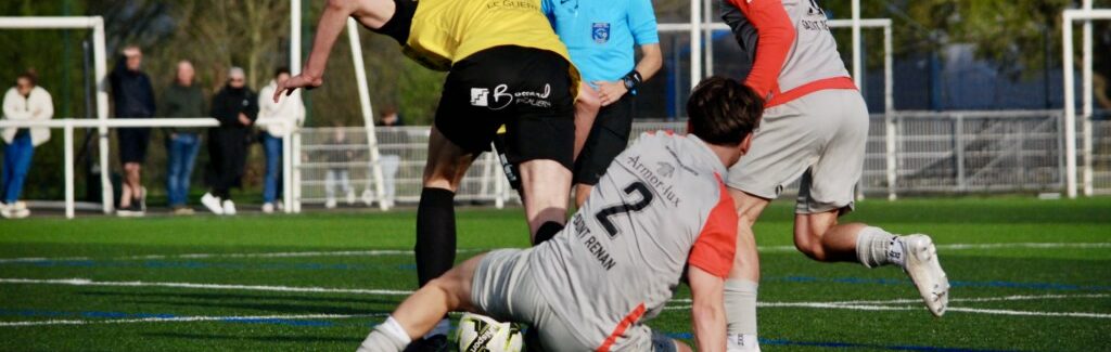 R1 : AG Plouvorn – EA Saint-Renan 2-1 le 12 avril 2025