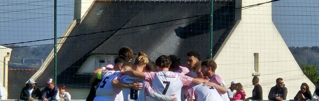 Cpe de France : EA Saint-Renan – FC Plougastel 0-0 (9-8tab) le 12 Oct 2025